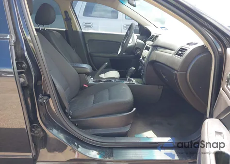 2011 Ford Fusion Se z USA, uszkodzony, nr VIN 3FAHP0HA4BR179292